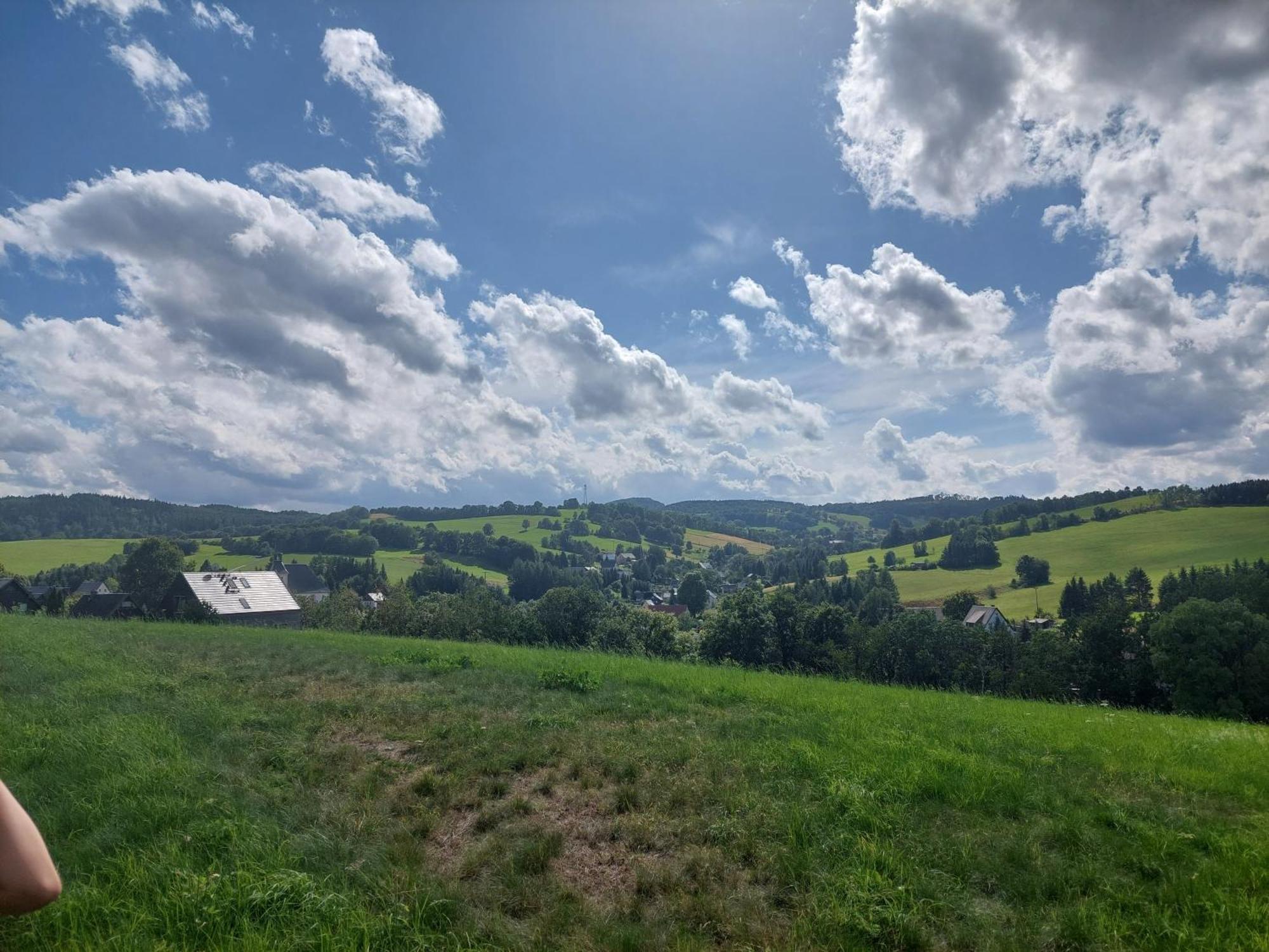 Blick Auf Sachsenhoehe Apartment
